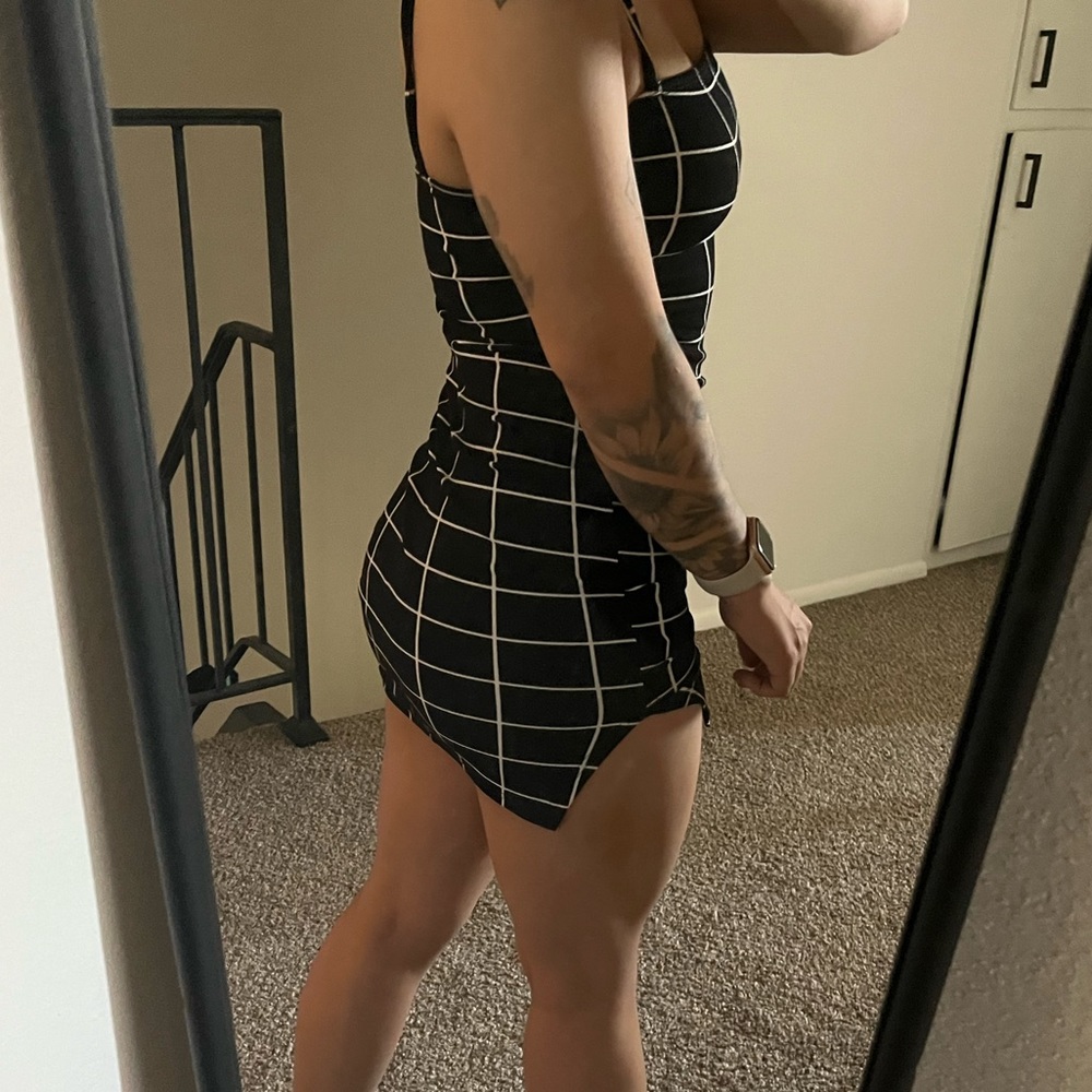 Shein - Picture 2 of 4